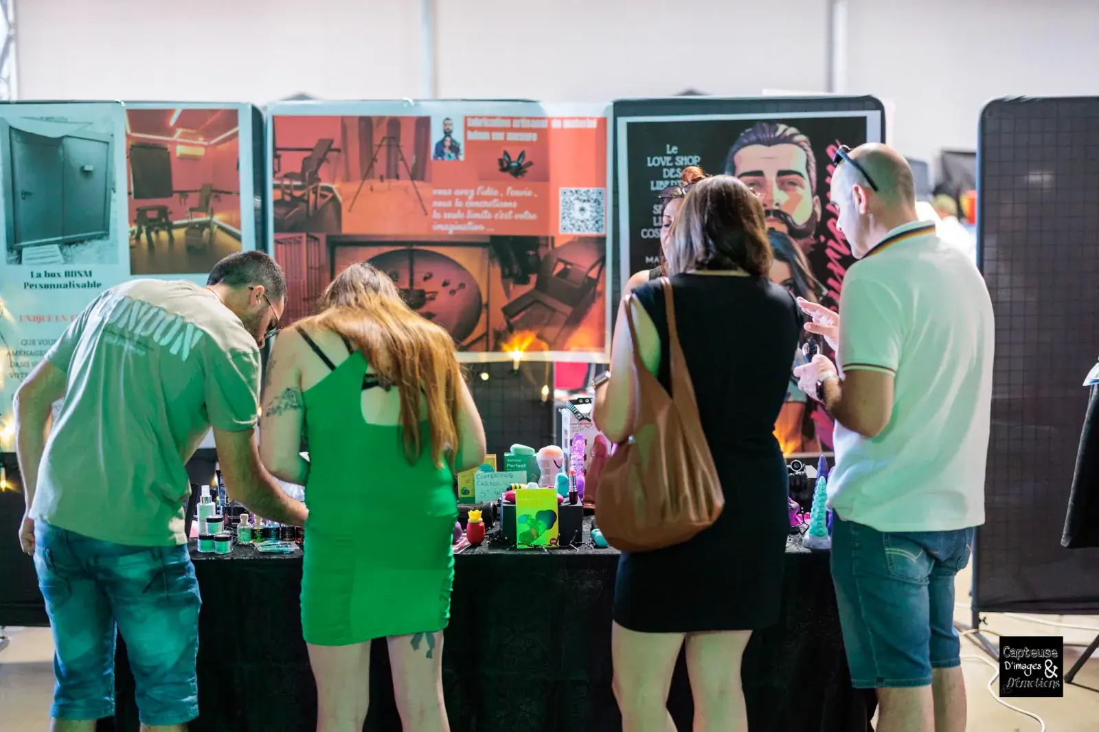 Stand d'exposant au Salon de l'Érotisme XCabaret